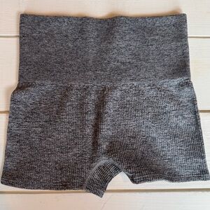 COLSIE Gray Women's High-Waisted Ribbed Shorts